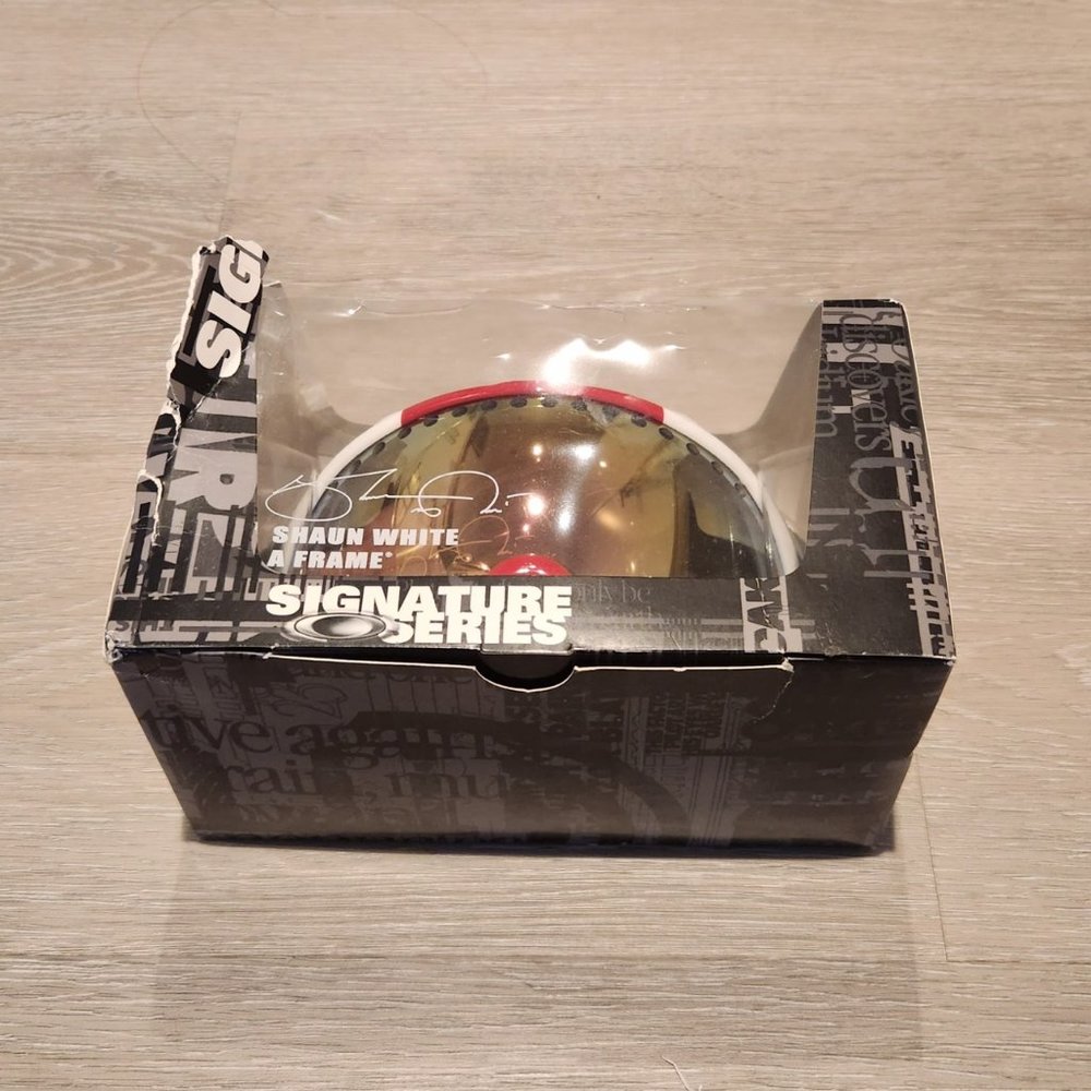 RARE Limited Edition Oakley Shaun White Signature Splice Goggles
